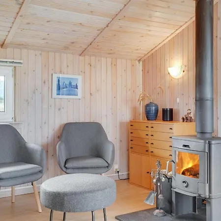 Melanie - 950m From The Sea By Interhome Vakantiehuis *