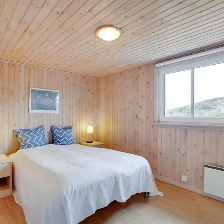 Holiday home Melanie - 950m From The Sea By Interhome